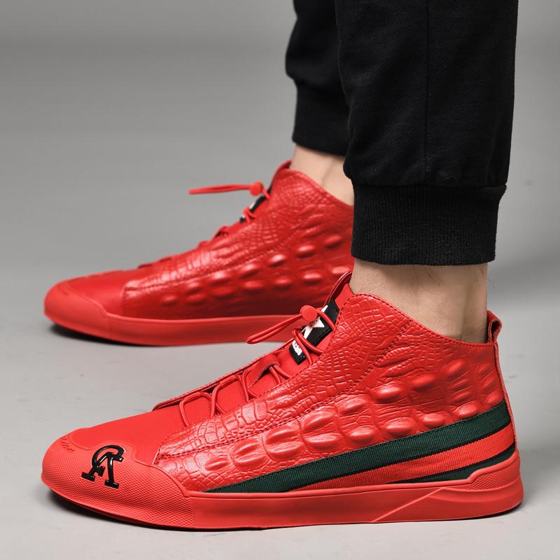 Krokodilo stiliaus batai 