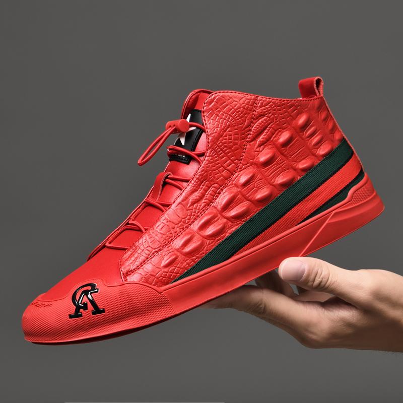 Krokodilo stiliaus batai 